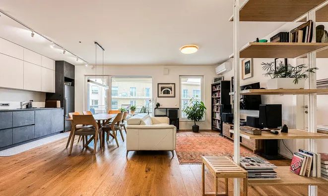 Недвижимость Квартира с двумя комнатами в Бежиграде: 2