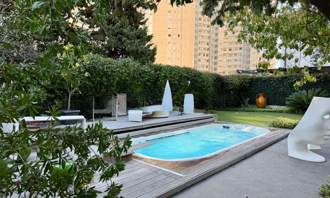 Недвижимость Apartment Monaco, La Rousse: 1