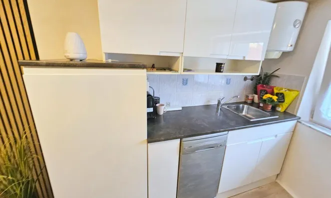 Недвижимость Однокомнатная квартира в Изоле: 8