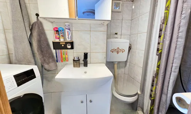 Недвижимость Однокомнатная квартира в Изоле: 12