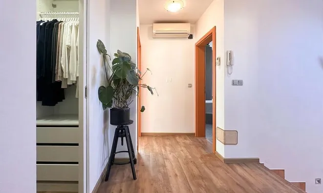 Недвижимость Дом, Поле: 8