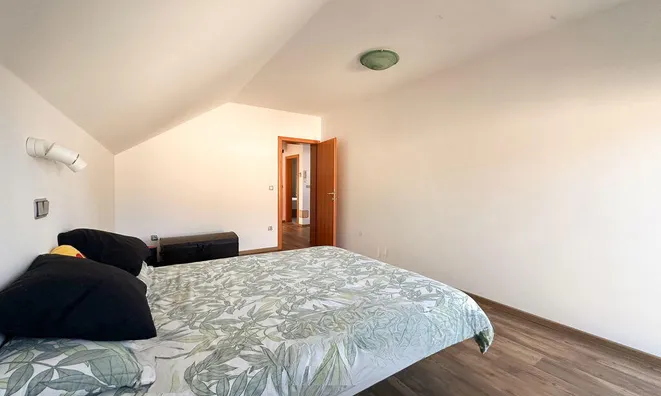 Недвижимость Дом, Поле: 9