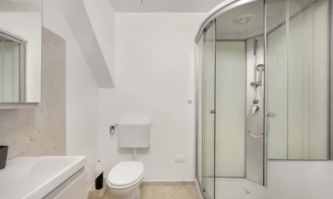 Недвижимость Дом, Средняя Шишка: 24