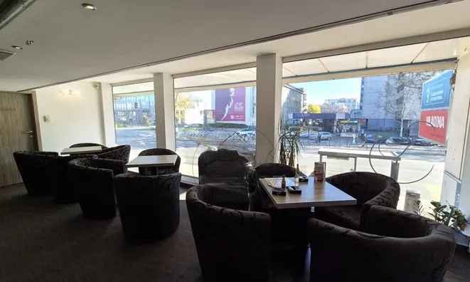 Недвижимость Офисное помещение, Айдовщина: 18