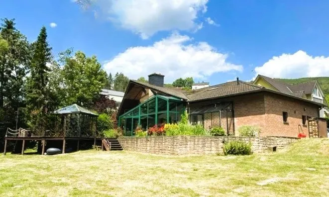 Недвижимость Detached house 5 bedrooms for sale in Michelau: 5