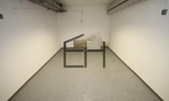 Недвижимость Коммерческое помещение Новые Ярше: 3