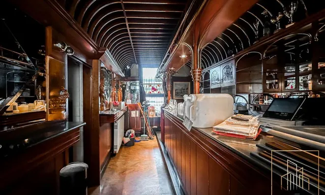 Недвижимость Коммерческое помещение Поляны: 3