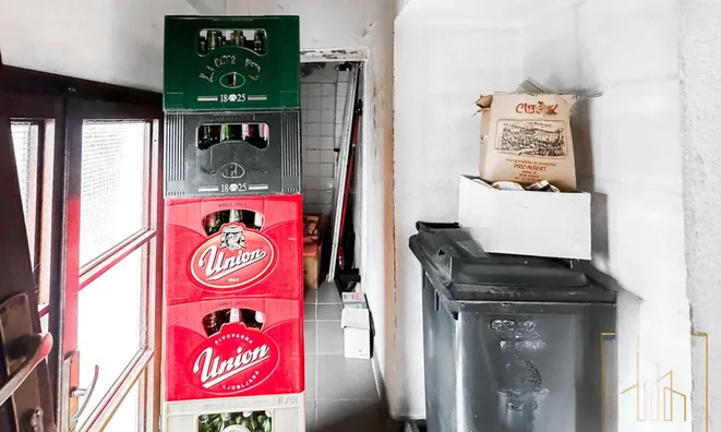 Недвижимость Коммерческое помещение Поляны: 4