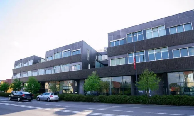 Недвижимость Коммерческое помещение Бежиград: 2