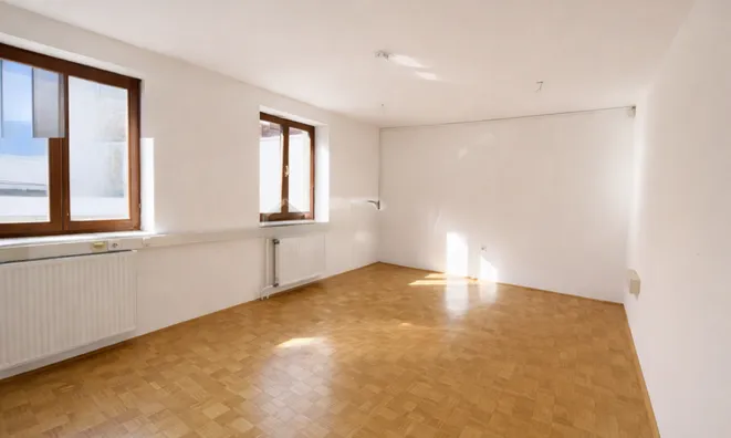 Недвижимость Офисное помещение в центре: 8