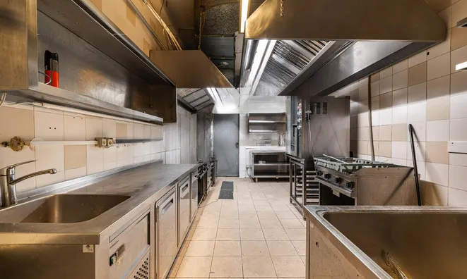 Недвижимость Коммерческое помещение Центр: 7