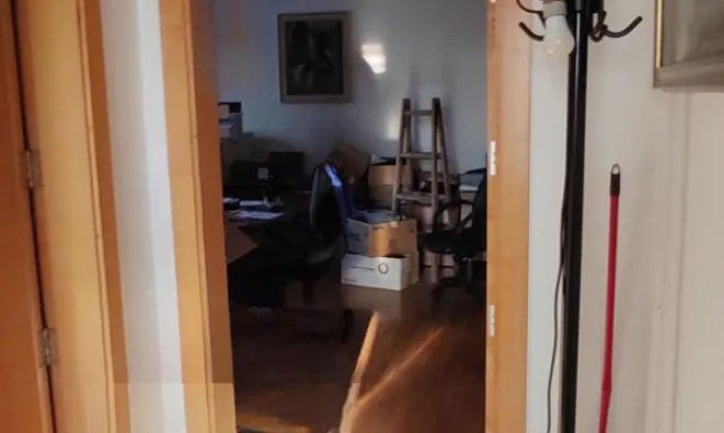 Недвижимость Коммерческое помещение : 12