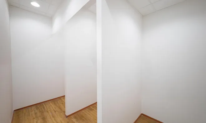 Недвижимость Офисное помещение Центр: 8