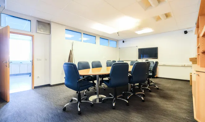 Недвижимость Офисное помещение в Ново Стегне: 4