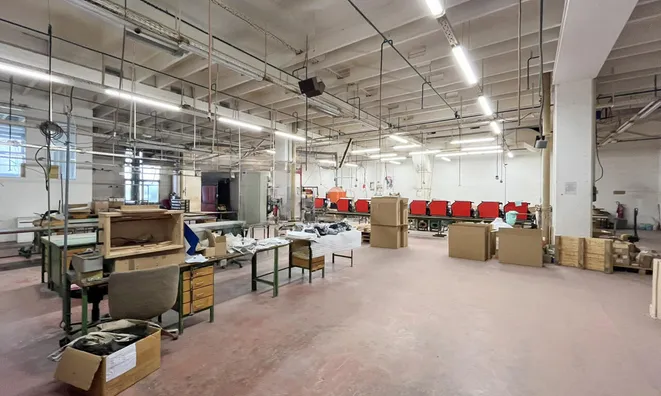 Недвижимость Коммерческое помещение Стегне: 16