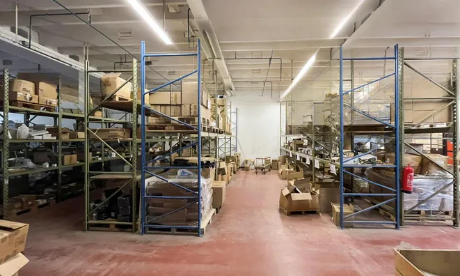 Недвижимость Коммерческое помещение Стегне: 19