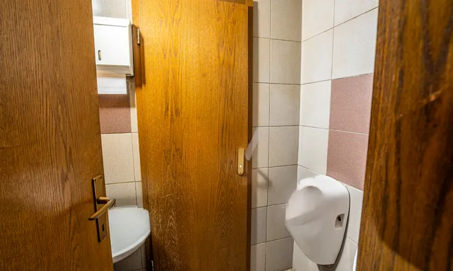 Недвижимость Коммерческий объект в Мосте: 10