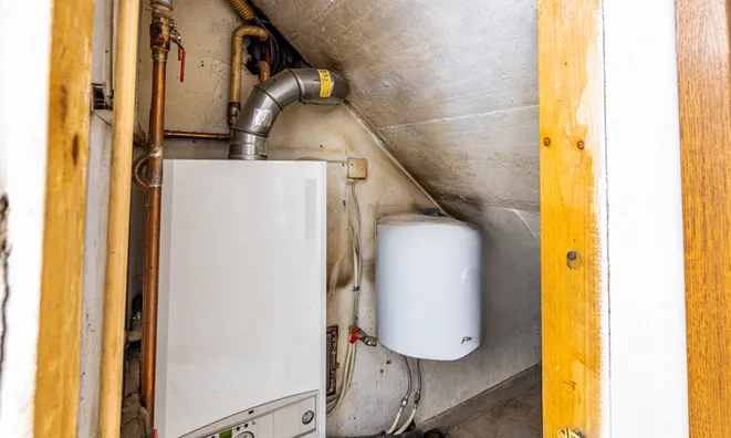 Недвижимость Коммерческий объект в Мосте: 18