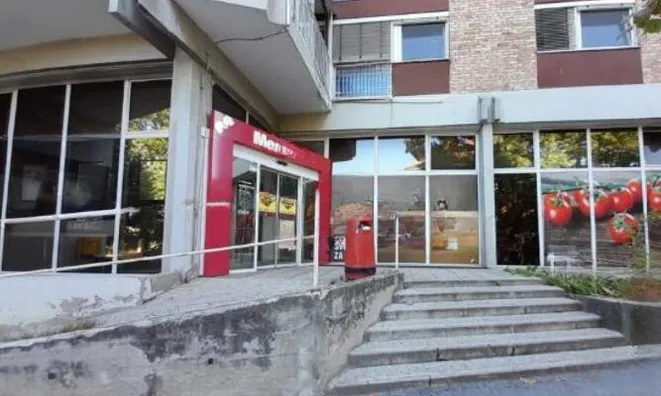 Недвижимость Торговое помещение на Бежиграде: 2