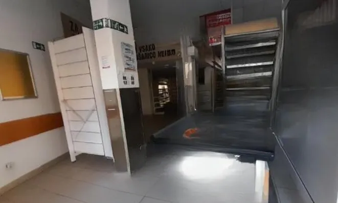 Недвижимость Торговое помещение на Бежиграде: 10