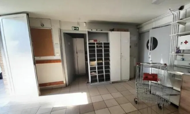 Недвижимость Торговое помещение на Бежиграде: 11