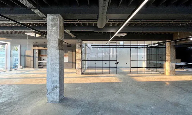 Недвижимость Офисное помещение Шишка: 2