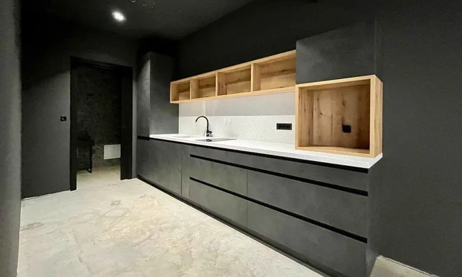 Недвижимость Офисное помещение Шишка: 10