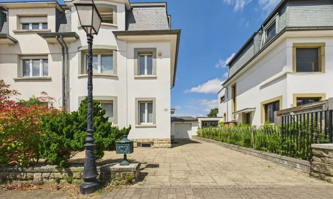 Недвижимость Semi-detached house 4 bedrooms for sale in Howald: 2