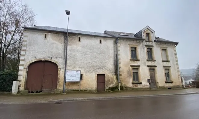 Недвижимость House for sale in Hobscheid: 1