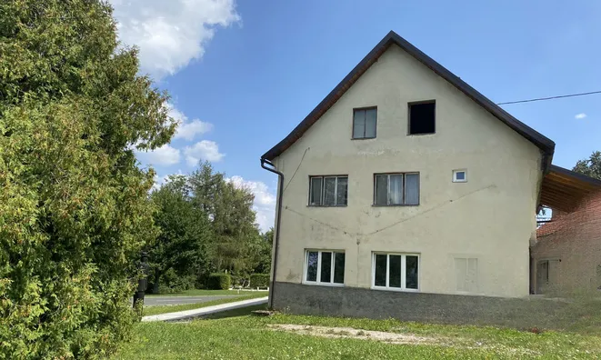 Недвижимость Дом, Баня Лока: 2