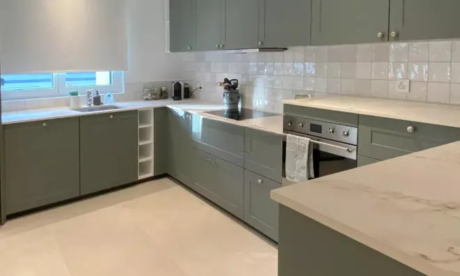 Недвижимость Apartment 4.5 rooms: 4