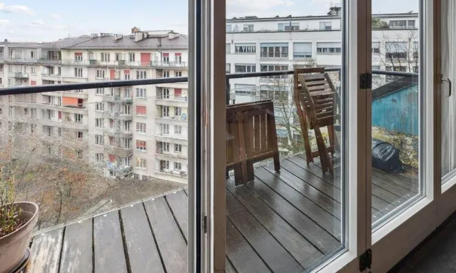 Недвижимость Apartment: 7