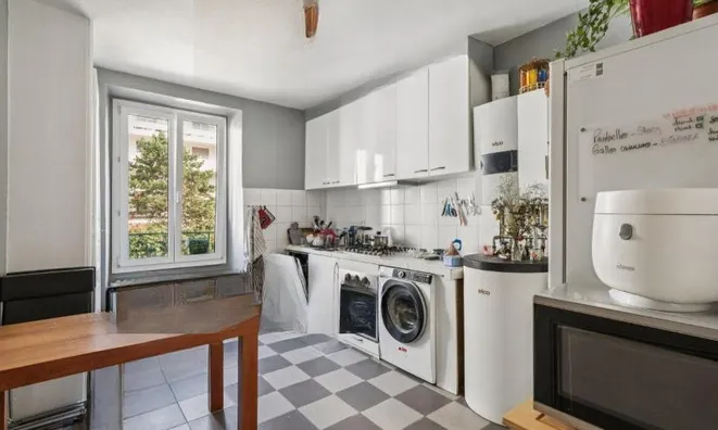 Недвижимость Apartment: 8