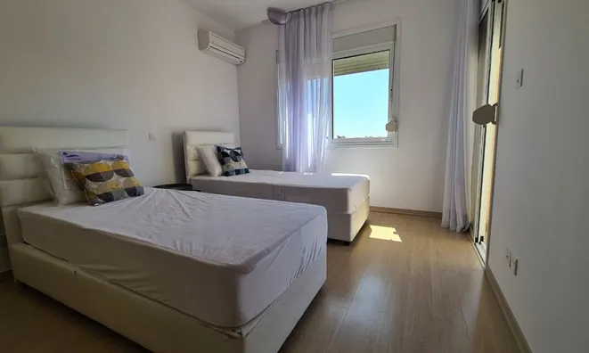 Недвижимость 3 Bedroom Apartment For Sale In Agia Zonis, Limassol: 5