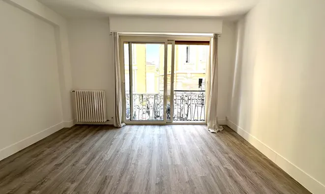 Недвижимость Apartment Monaco, Moneghetti: 9