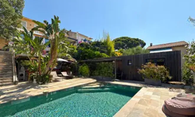 Недвижимость Villa Petit Juas: 9