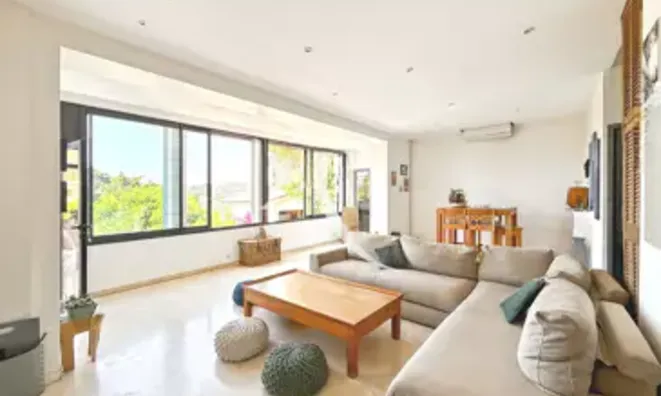 Недвижимость Villa Petit Juas: 12