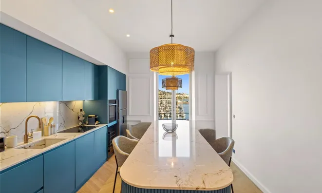 Недвижимость Villa Petit Juas: 2