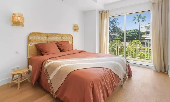 Недвижимость Villa République Cannes: 13