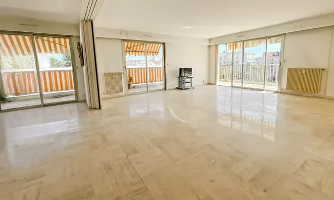 Недвижимость Villa Pointe Croisette: 10