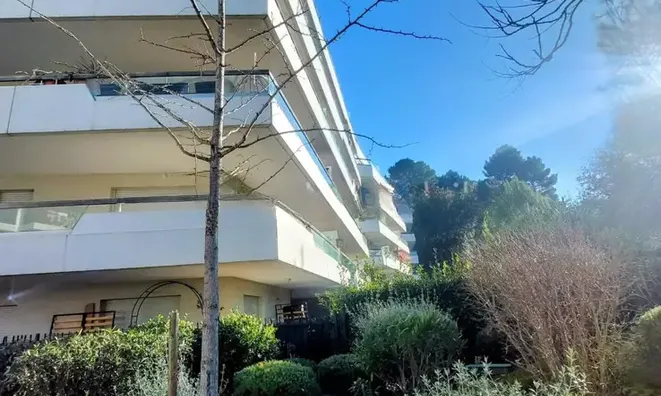 Недвижимость Villa Cannes La Bocca: 1