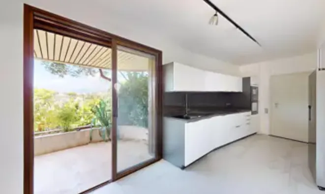 Недвижимость Villa Croix des Gardes: 9