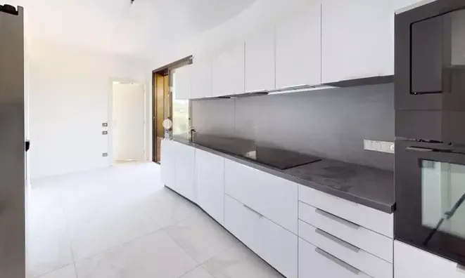 Недвижимость Villa Croix des Gardes: 10