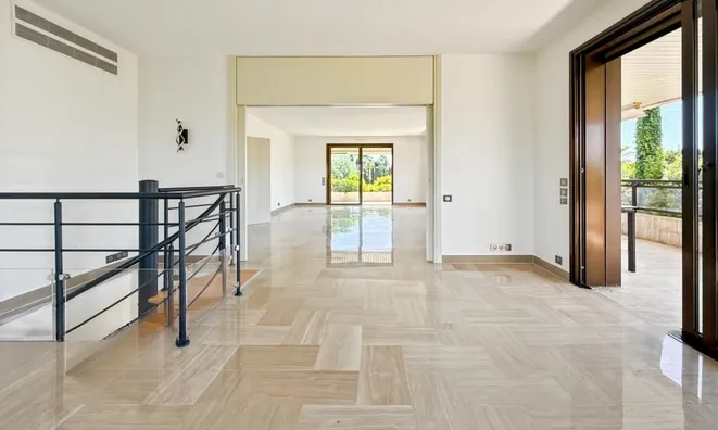 Недвижимость Villa Croix des Gardes: 5