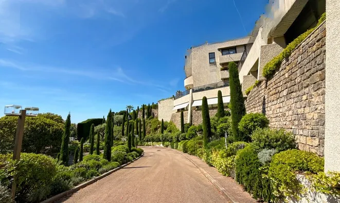 Недвижимость Villa Croix des Gardes: 16