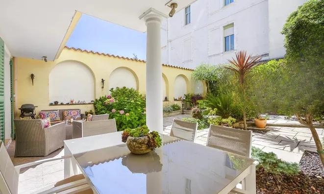 Недвижимость House in Cannes: 4