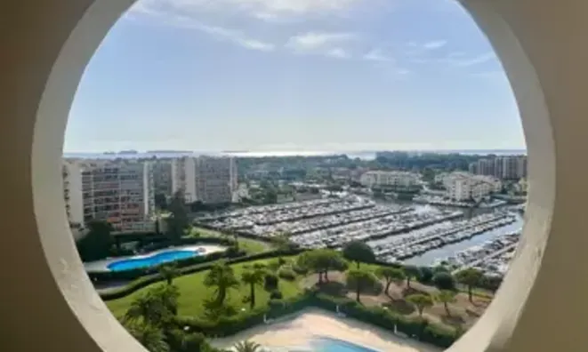 Недвижимость Villa Mandelieu: 2