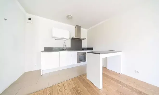 Недвижимость Villa République Cannes: 4