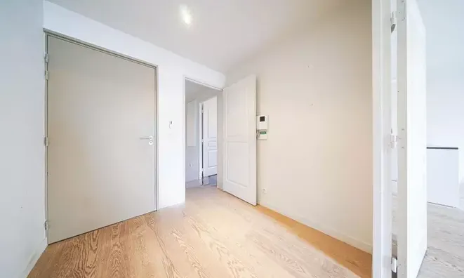 Недвижимость Villa République Cannes: 7