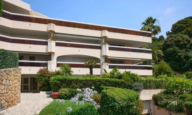 Недвижимость Villa Pointe Croisette: 30
